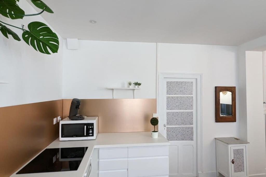 بو Cosy Queen -3Ch- Centre Ville & Parking Privee - Wifi Haut Debit المظهر الخارجي الصورة