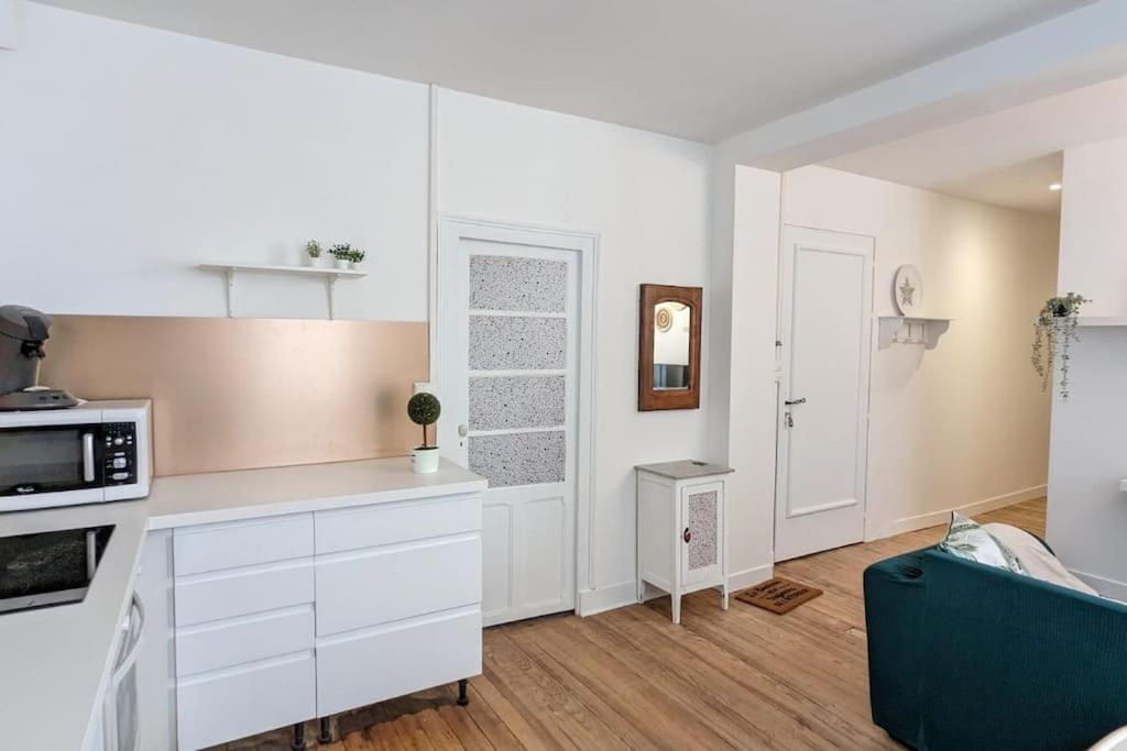 بو Cosy Queen -3Ch- Centre Ville & Parking Privee - Wifi Haut Debit المظهر الخارجي الصورة